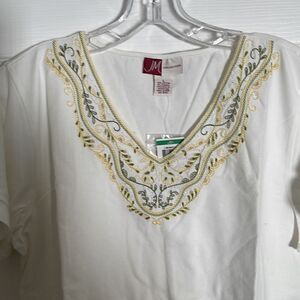 J M Collection V Neck Pullover Top NWT